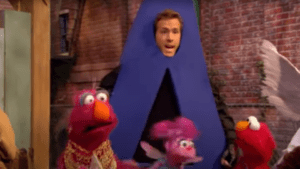 Ryan Reynolds fait une blague torride sur Twitter à propos de l'apparence de Sesame Street 2010