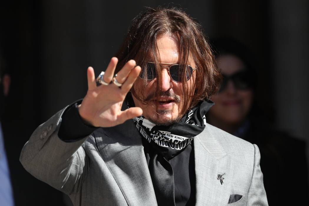 La pétition pour ramener Johnny Depp dans Pirates des Caraïbes réussit: détails