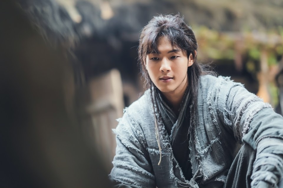 La Rivière Où La Lune Se Lève KBS abandonnerait Ji Soo en tant qu'acteur principal du drame "River
