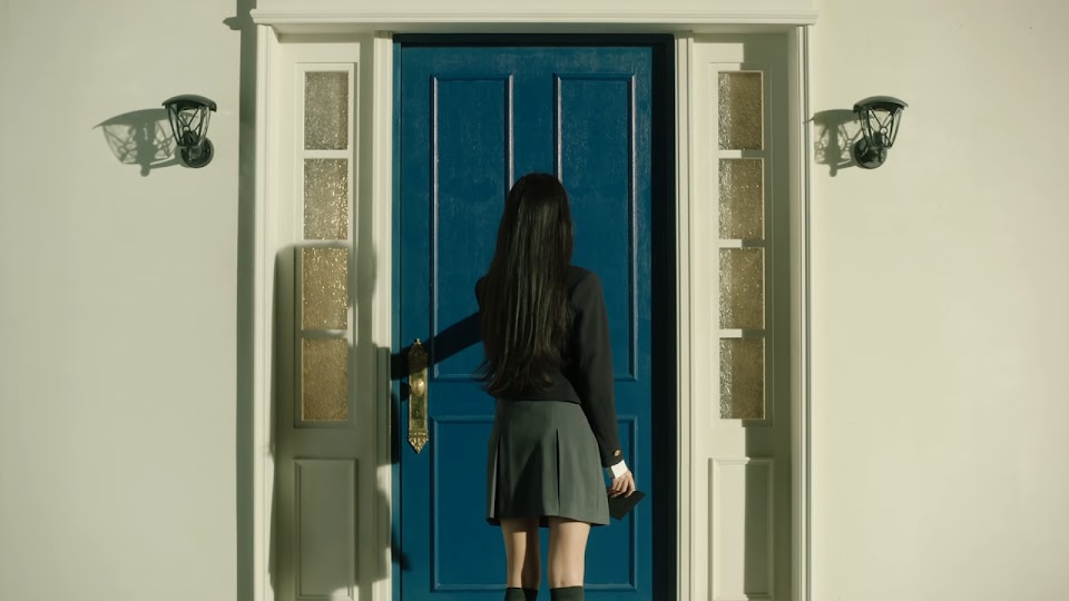 Les nouveaux membres du groupe HYBE Japan apparaissent dans le MV