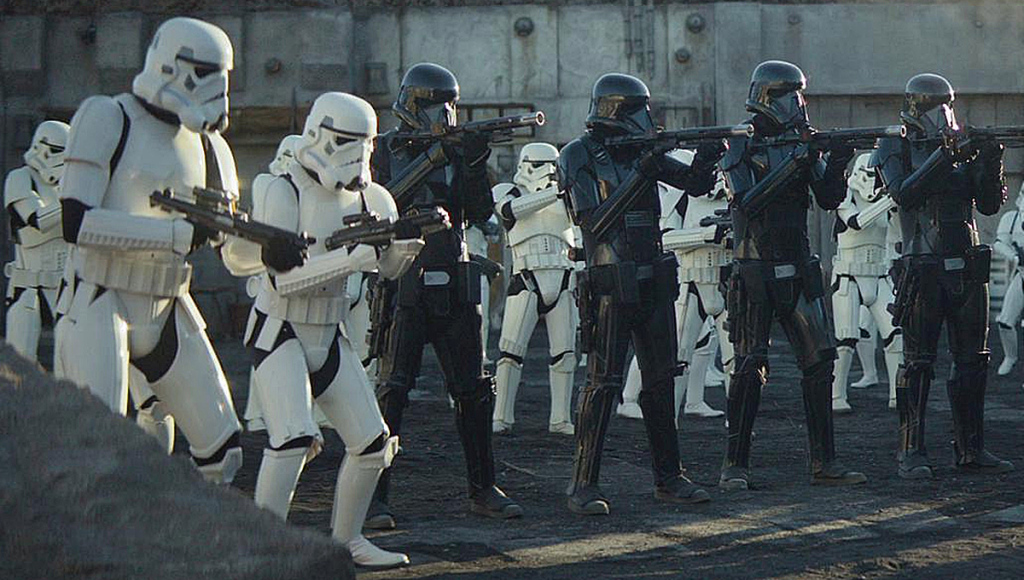 Stormtroopers et Deathtroopers sur The Mandalorian.